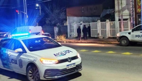 policias